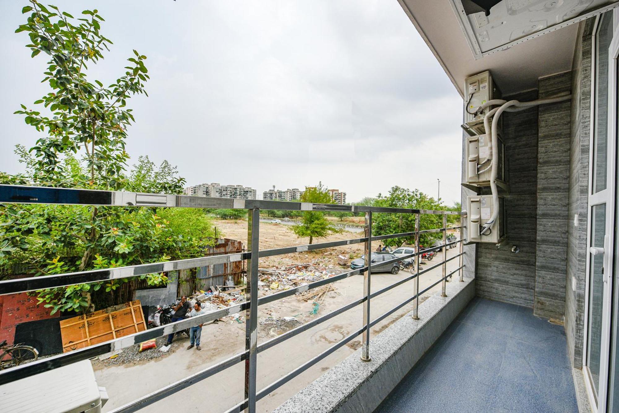 Fabhotel Sparkling - Nr Yashobhoomi Convention Centre Delhi  Ngoại thất bức ảnh